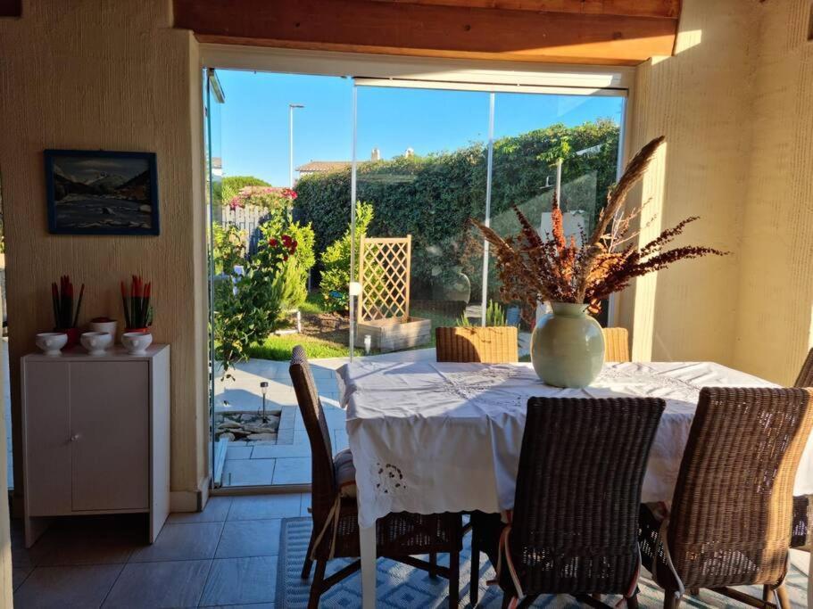 Villa Tea, Residenza Incantevole Con Giardino . ฟลูมินิ ดิ กวาร์ตู ภายนอก รูปภาพ