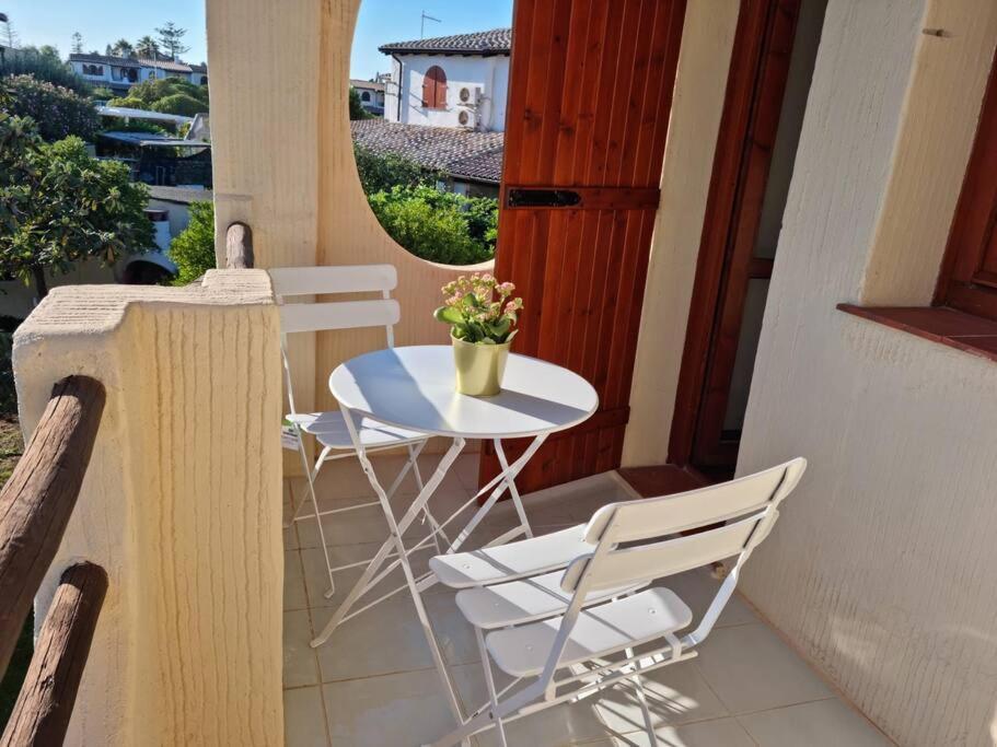 Villa Tea, Residenza Incantevole Con Giardino . ฟลูมินิ ดิ กวาร์ตู ภายนอก รูปภาพ