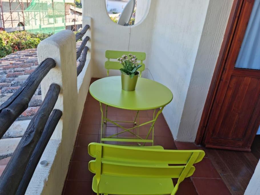 Villa Tea, Residenza Incantevole Con Giardino . ฟลูมินิ ดิ กวาร์ตู ภายนอก รูปภาพ